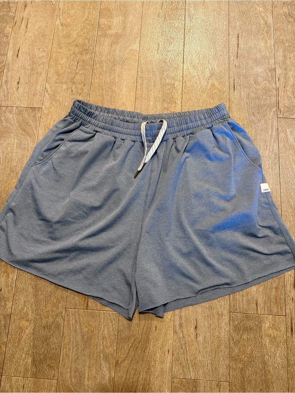 Vuori Women’s Casual Drawstring Shorts - Blue Sz. M